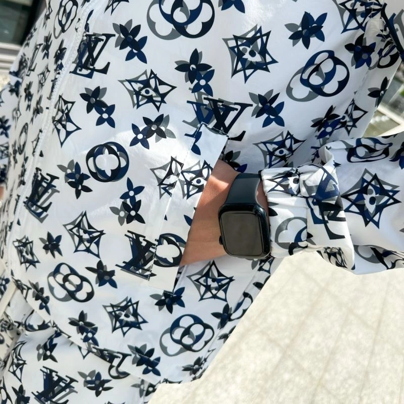 Louis Vuitton Sunscreen Jacket Vibrant 133648