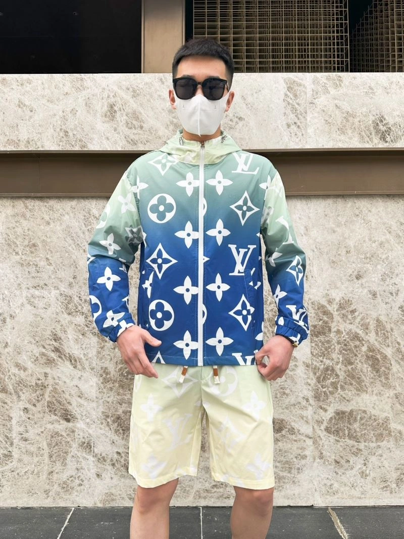 Louis Vuitton Sunscreen Jacket Timeless 133642