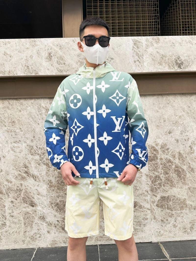 Louis Vuitton Sunscreen Jacket Timeless 133642