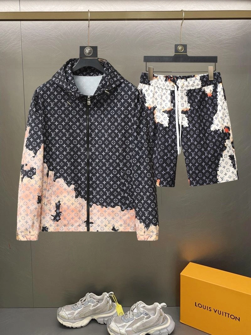 Stylish Louis Vuitton Sunscreen Jacket 132687
