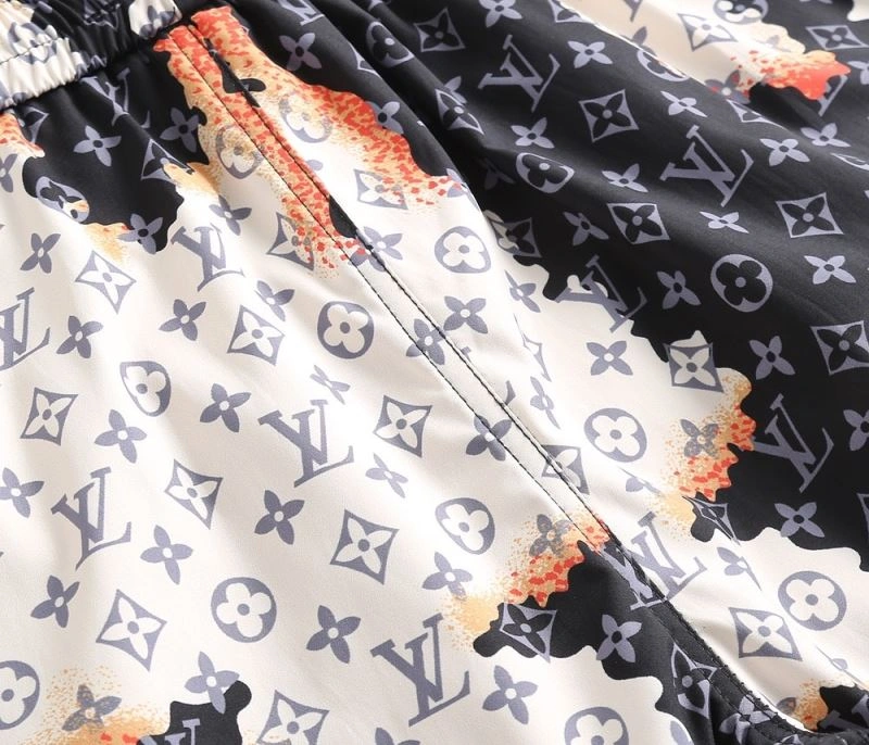 Stylish Louis Vuitton Sunscreen Jacket 132687