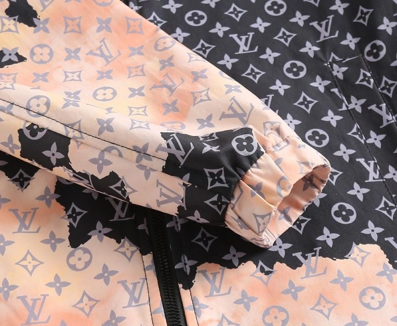 Stylish Louis Vuitton Sunscreen Jacket 132687