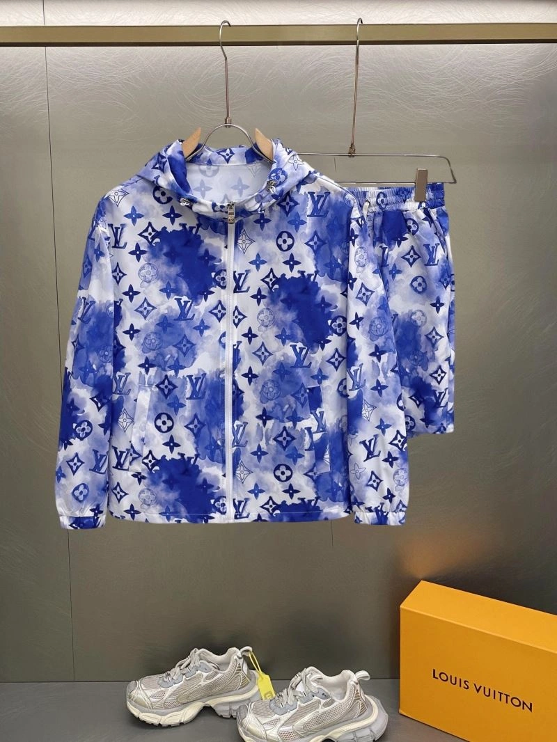 Louis Vuitton Sunscreen Jacket StreetReady 132670