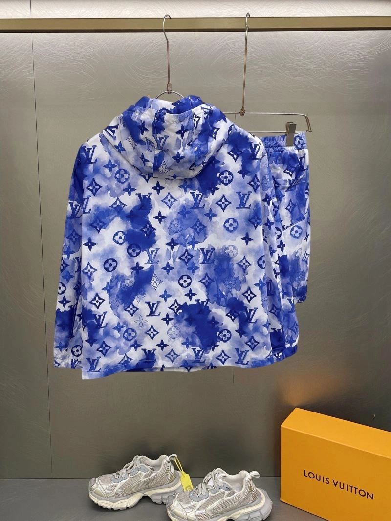 Louis Vuitton Sunscreen Jacket StreetReady 132670