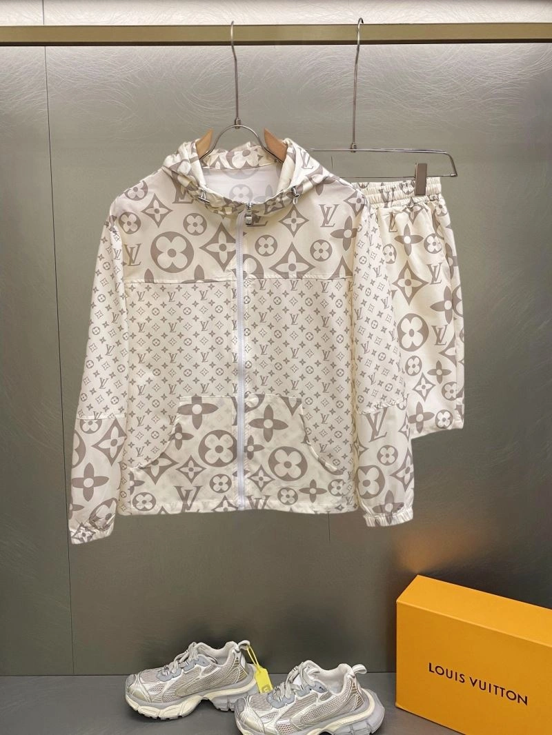 Louis Vuitton Sunscreen Jacket TechFriendly 132684