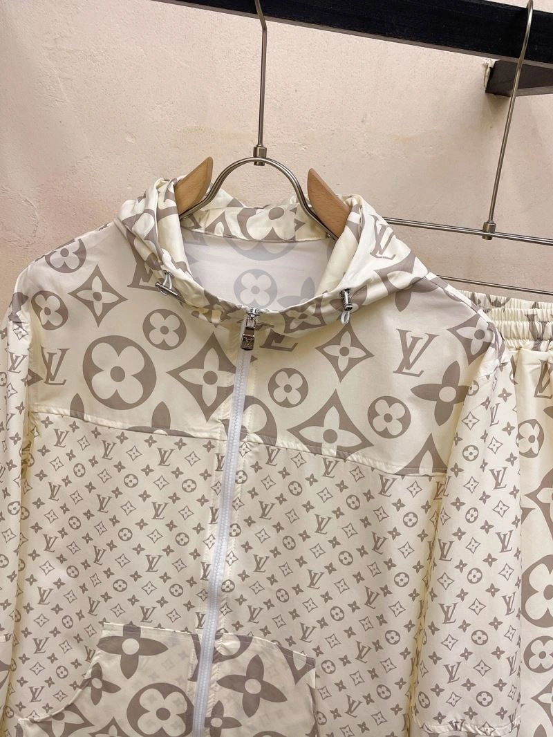 Louis Vuitton Sunscreen Jacket TechFriendly 132684