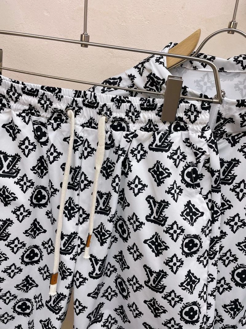 Breathable Louis Vuitton Sunscreen Jacket 132683