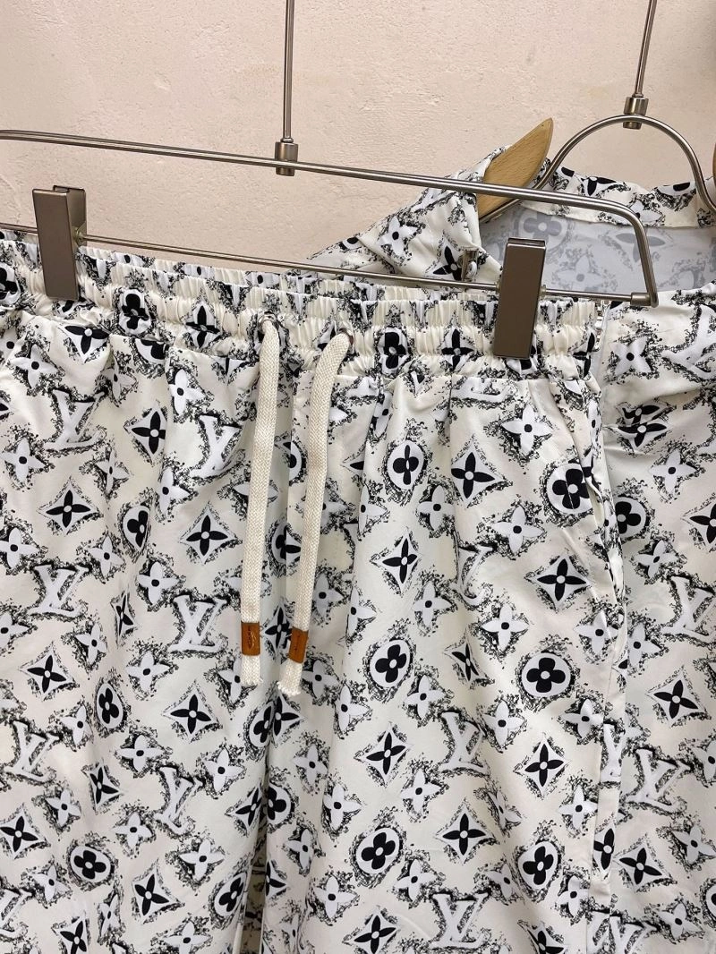 Original Louis Vuitton Sunscreen Jacket 132676