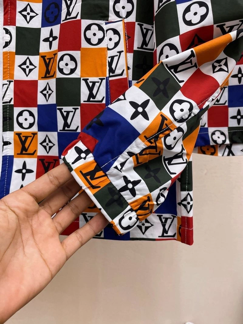 Bold Louis Vuitton Sunscreen Jacket 132680