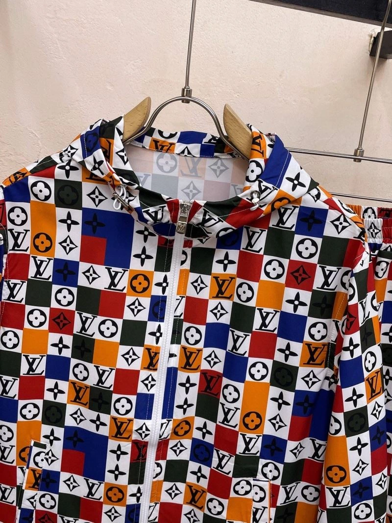 Bold Louis Vuitton Sunscreen Jacket 132680