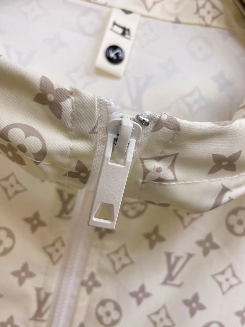 Louis Vuitton Sunscreen Jacket Resilient 132681