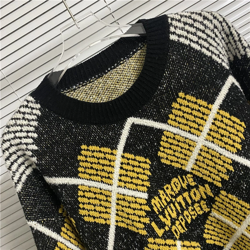UrbanChic Louis Vuitton Sweaters 139198