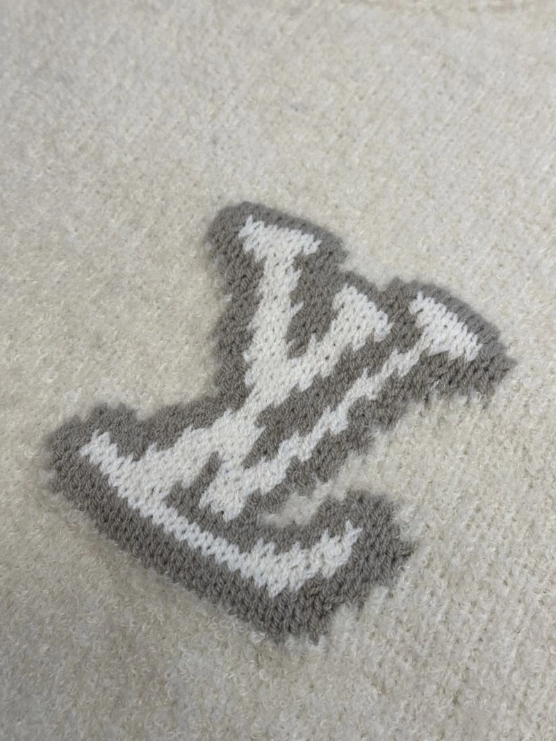 Lightweight Louis Vuitton Sweaters 138495
