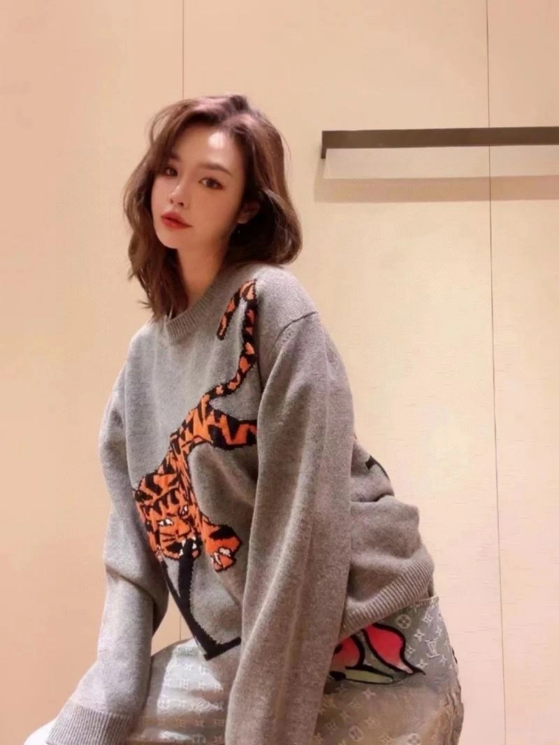 Stretchable Louis Vuitton Sweaters 138504