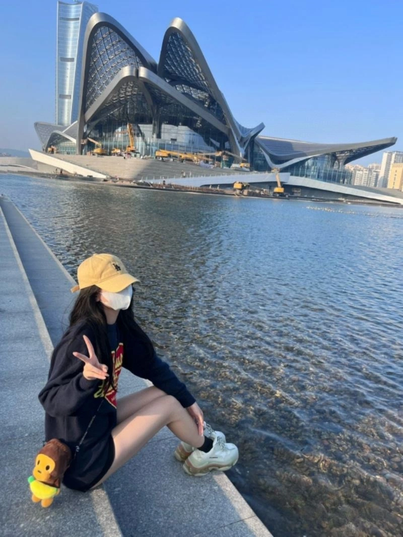 Resilient Louis Vuitton Sweaters 138502