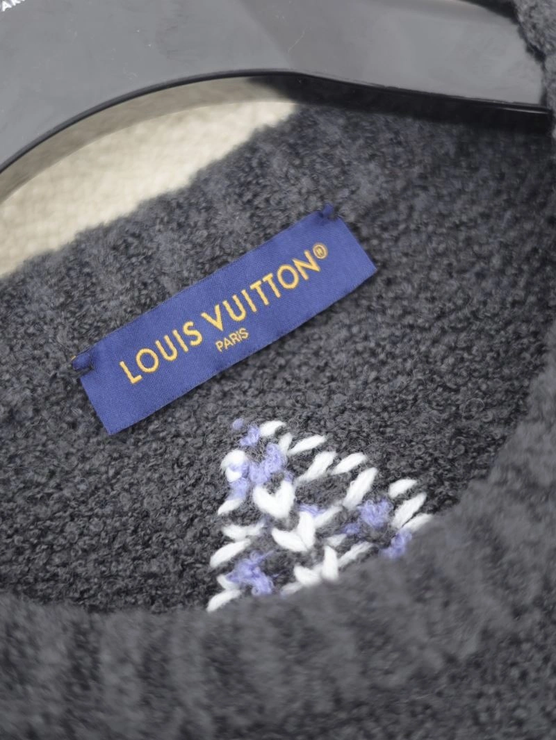 Bold Louis Vuitton Sweaters 138506