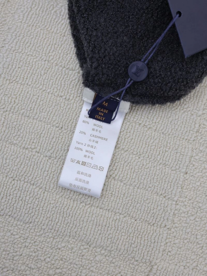 Bold Louis Vuitton Sweaters 138506