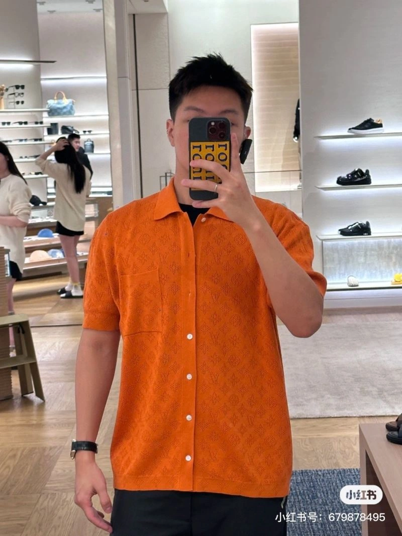 Affordable Louis Vuitton Sweaters 137344