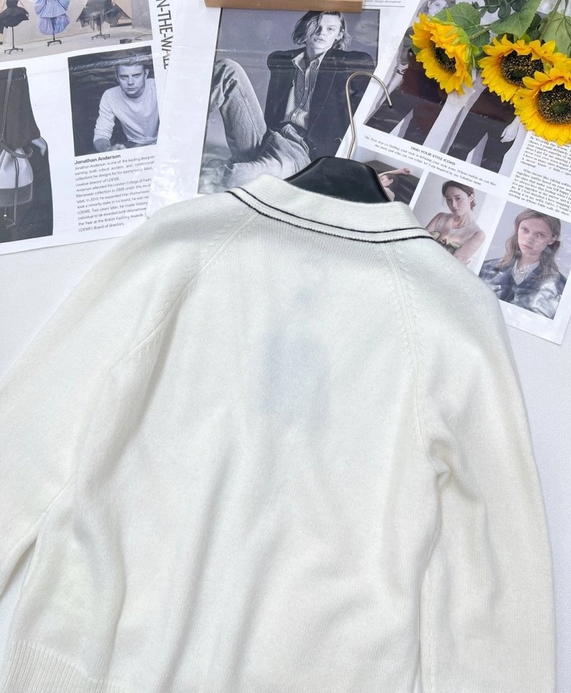 Vibrant Louis Vuitton Sweaters 130592