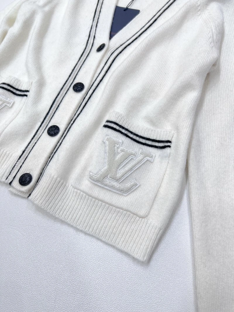 Vibrant Louis Vuitton Sweaters 130592
