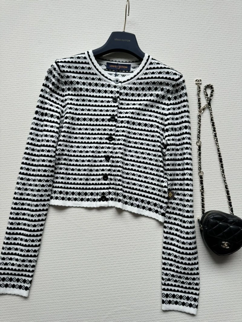 MultiPurpose Louis Vuitton Sweaters 130581
