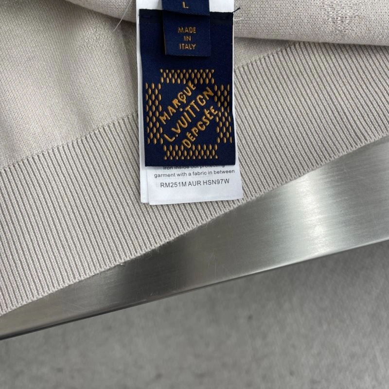 Packable Louis Vuitton Sweaters 135719