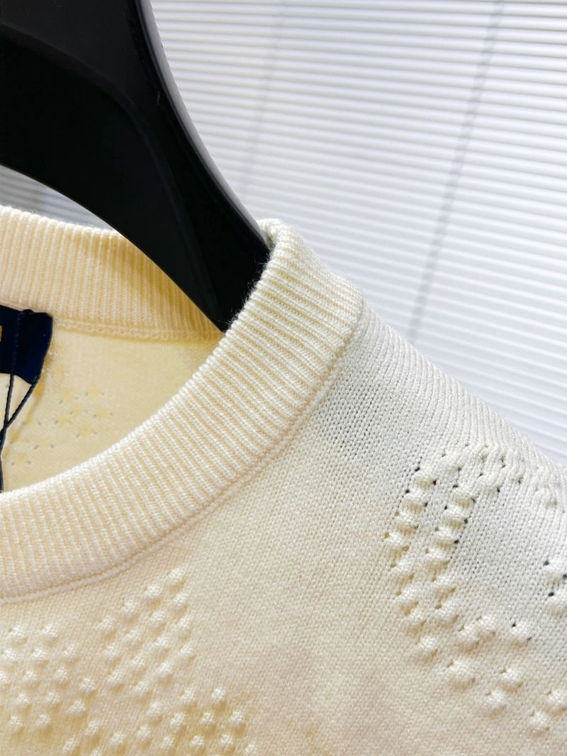 MoistureWicking Louis Vuitton Sweaters 134794