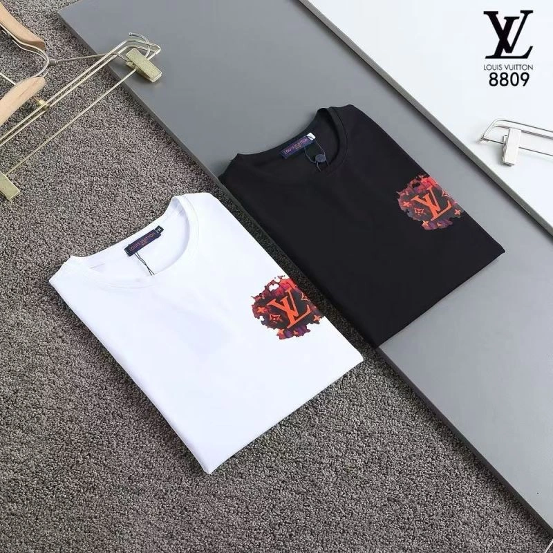 Louis Vuitton T-Shirts Bold 139233