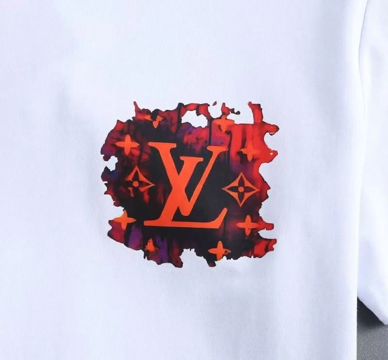 Louis Vuitton T-Shirts Bold 139233