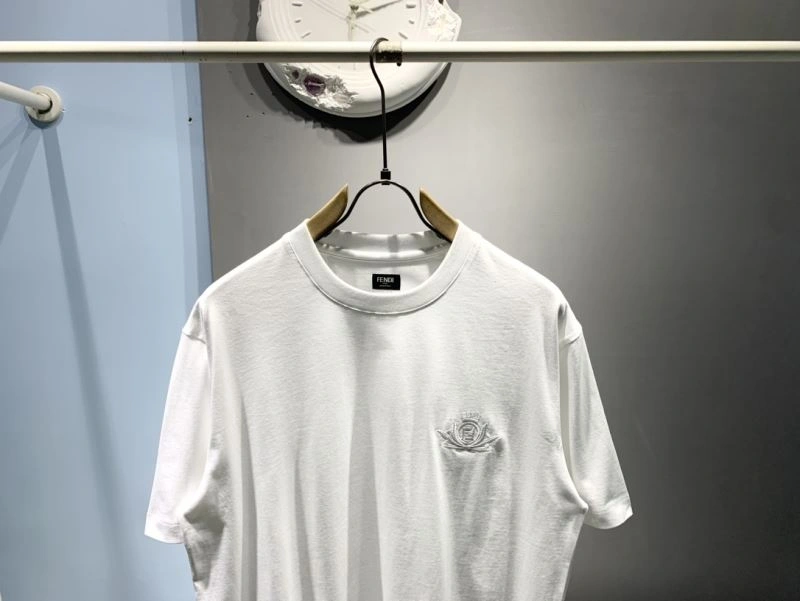 Chic Louis Vuitton T-Shirts 138798
