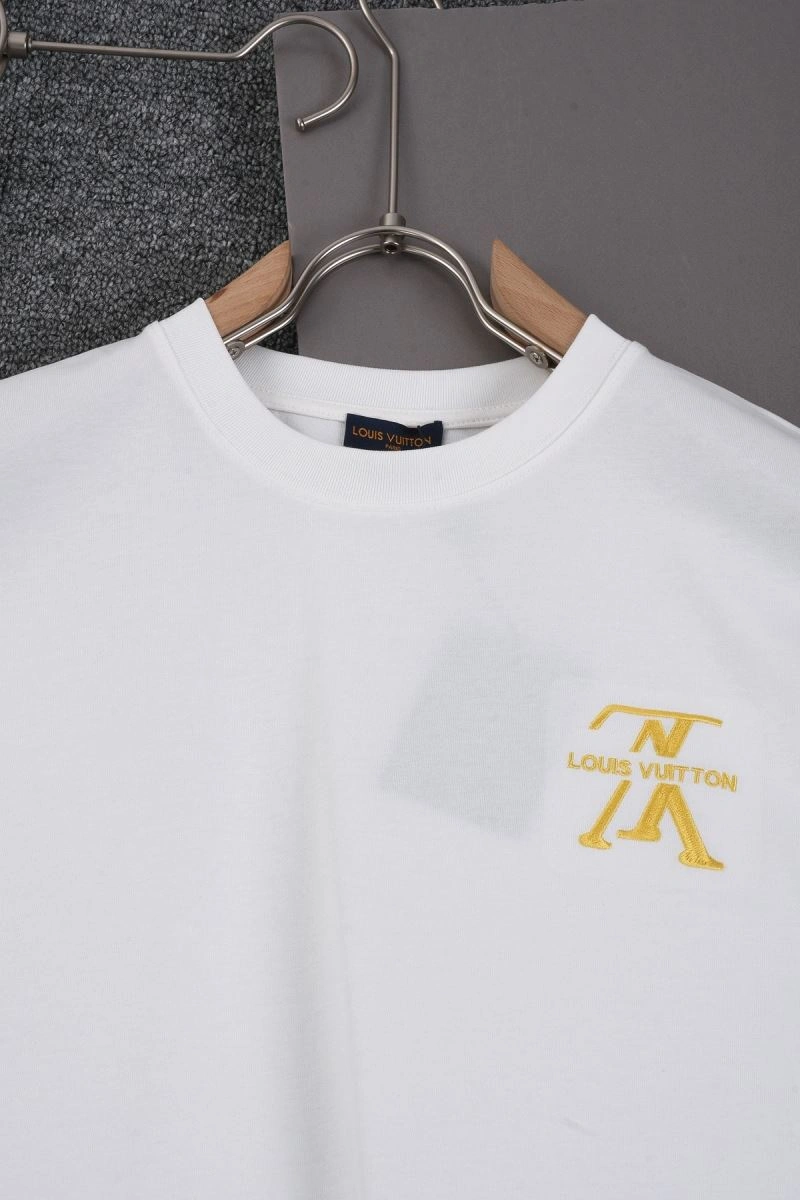 Louis Vuitton T-Shirts MoistureWicking 138792