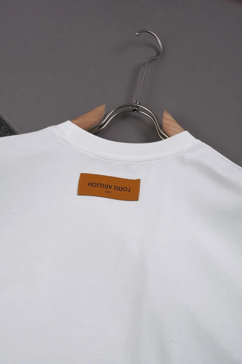 Louis Vuitton T-Shirts MoistureWicking 138792
