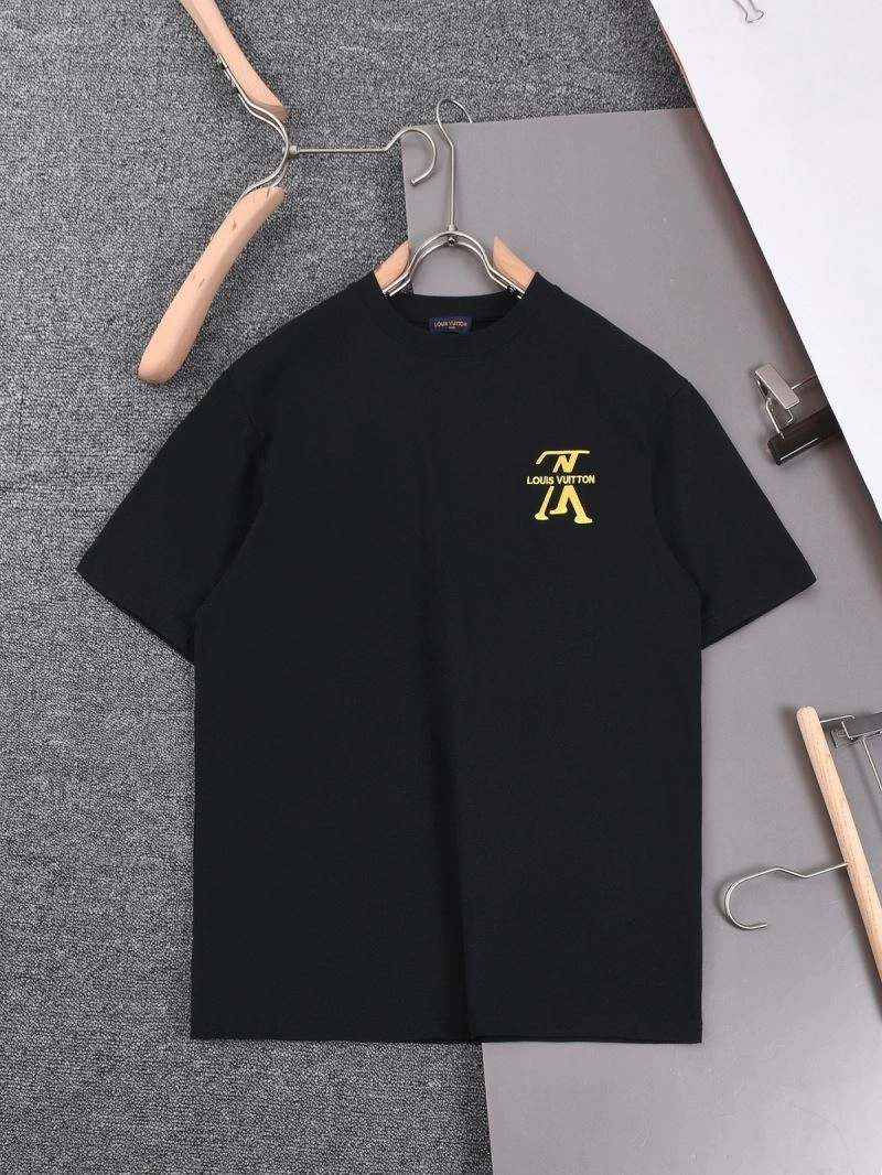 Breathable Louis Vuitton T-Shirts 138795