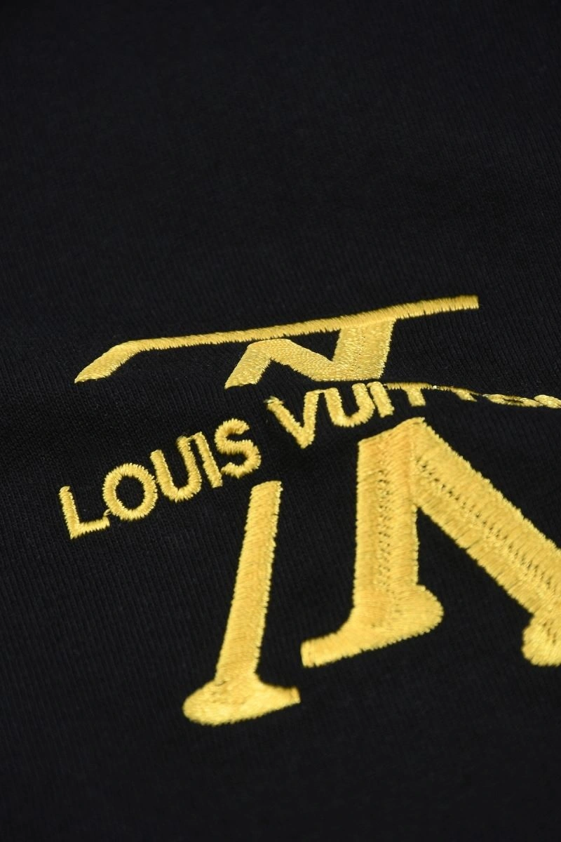 Breathable Louis Vuitton T-Shirts 138795