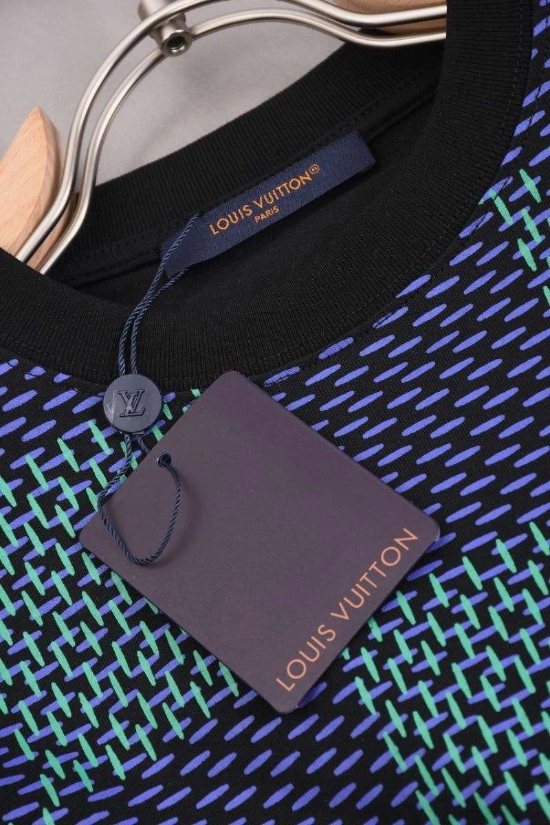 SunProtective Louis Vuitton T-Shirts 138781