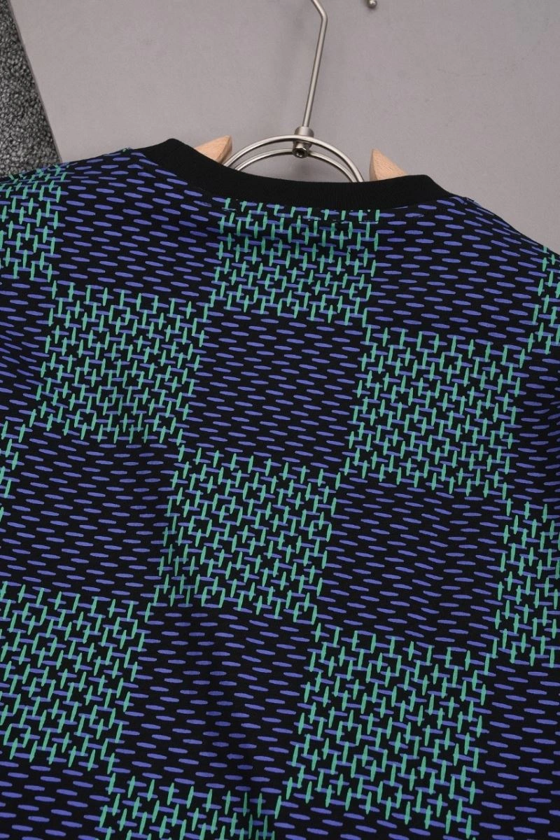 SunProtective Louis Vuitton T-Shirts 138781