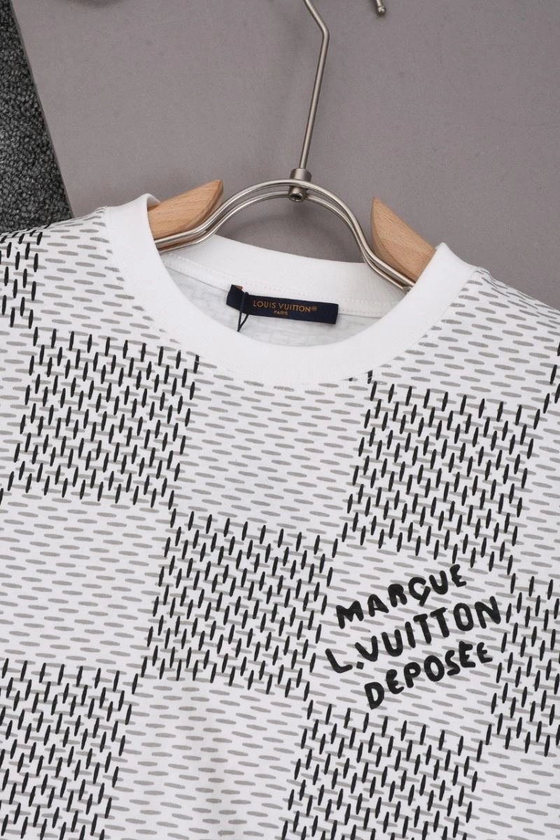 Louis Vuitton T-Shirts Efficient 138788