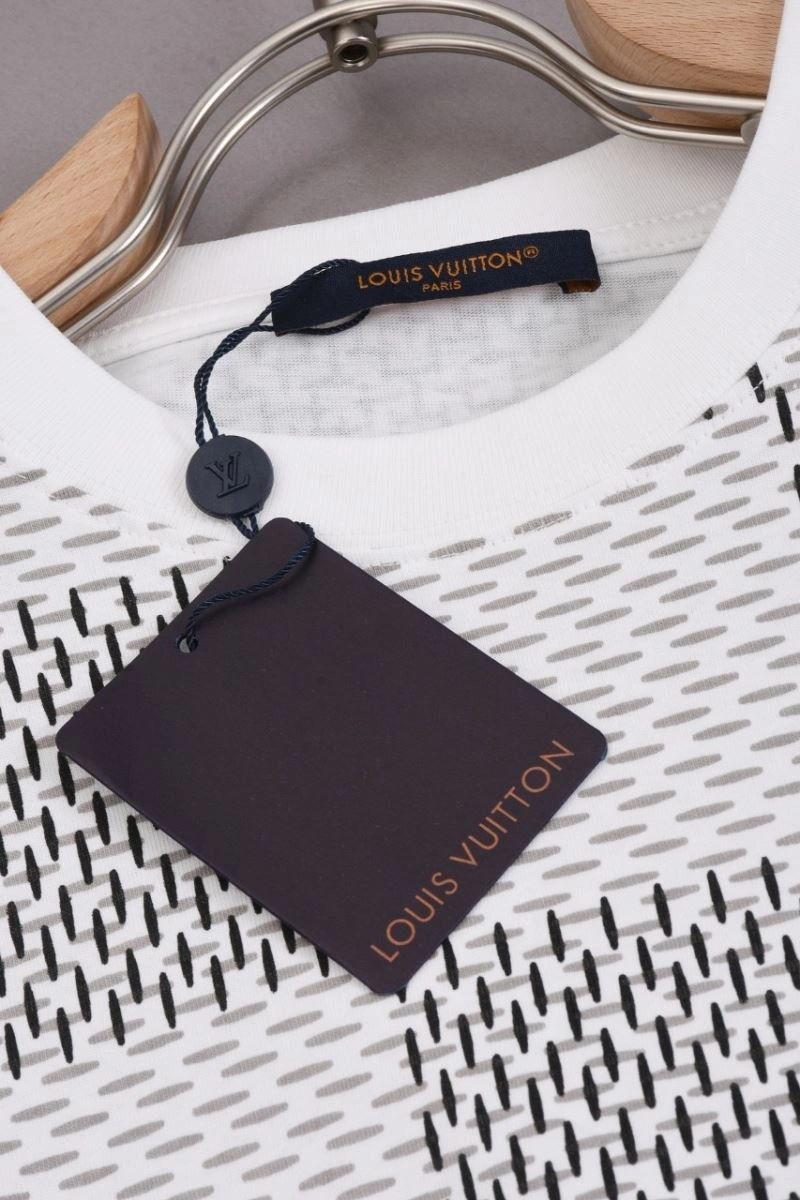 Louis Vuitton T-Shirts Efficient 138788