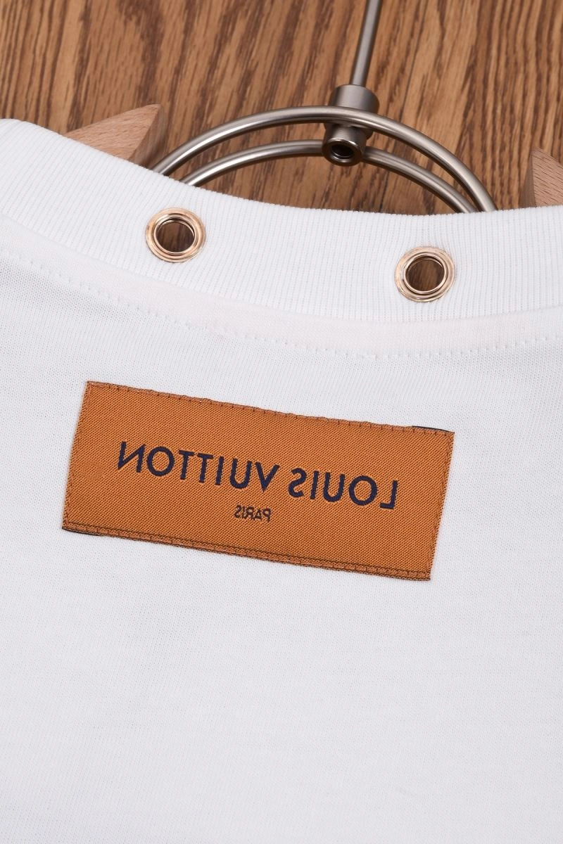 Louis Vuitton T-Shirts Casual 138784