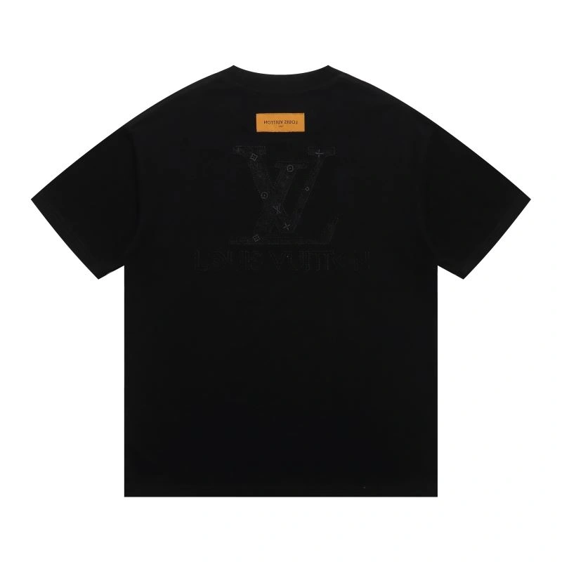 Stylish Louis Vuitton T-Shirts 132186