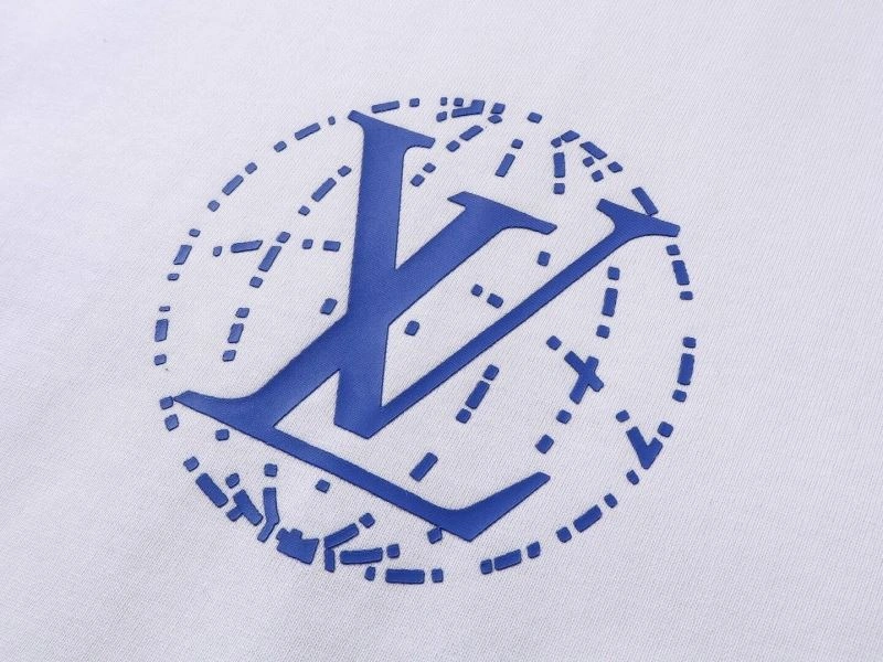 Louis Vuitton T-Shirts Minimalist 139218