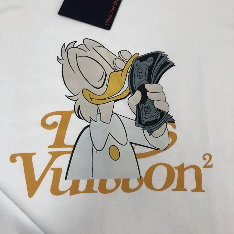 TravelReady Louis Vuitton T-Shirts 139208