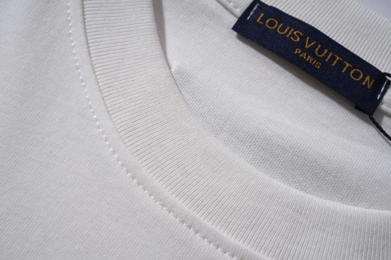SoftTouch Louis Vuitton T-Shirts 139210