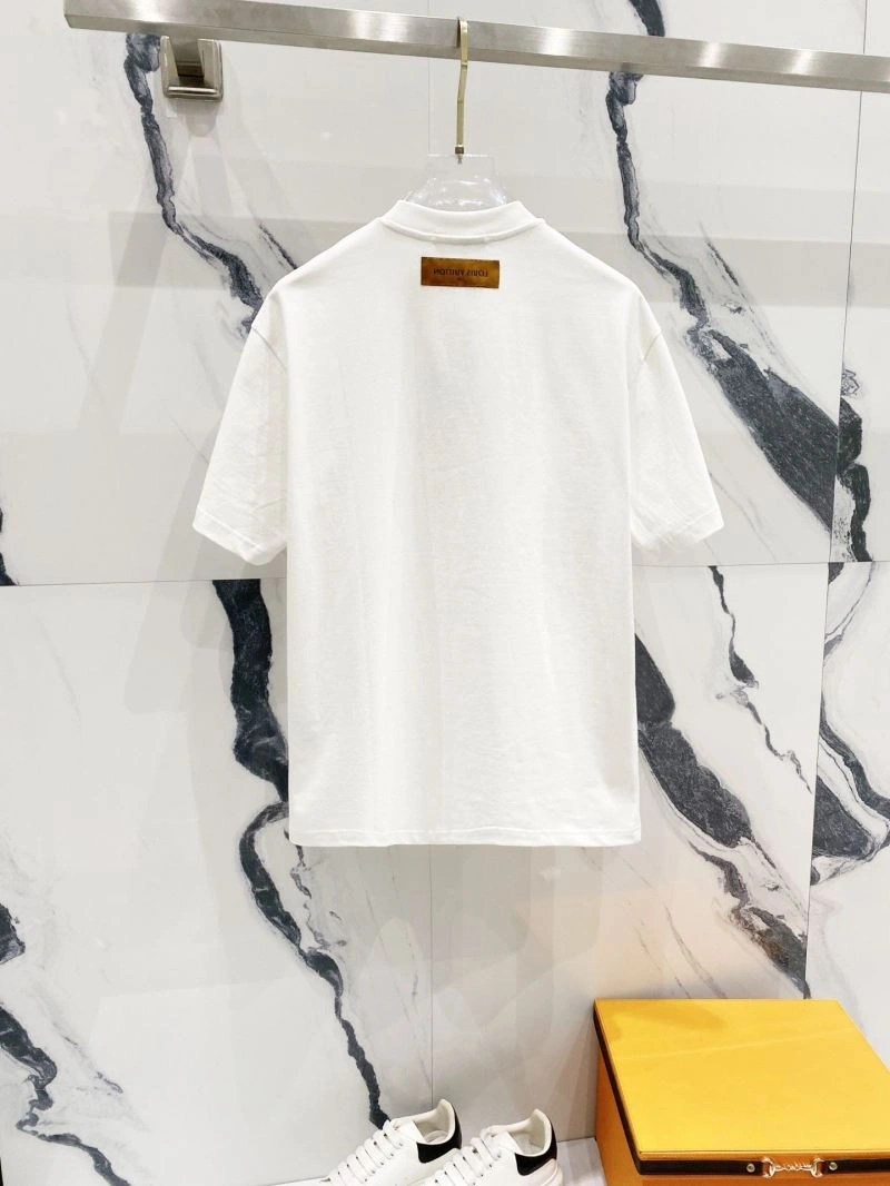 Contemporary Louis Vuitton T-Shirts 132169