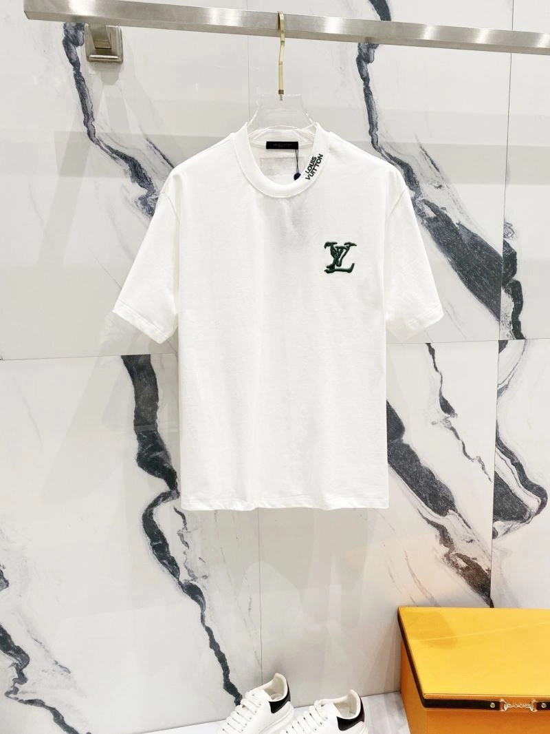 Comfortable Louis Vuitton T-Shirts 132179