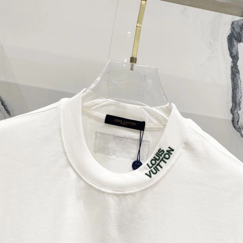 Comfortable Louis Vuitton T-Shirts 132179