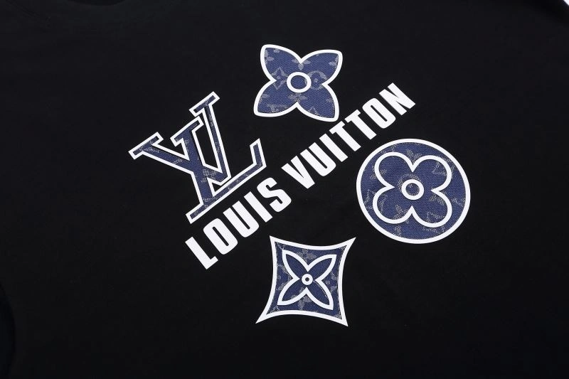 Louis Vuitton T-Shirts Sophisticated 132180