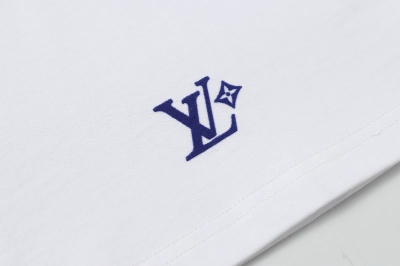 UrbanStyle Louis Vuitton T-Shirts 132183