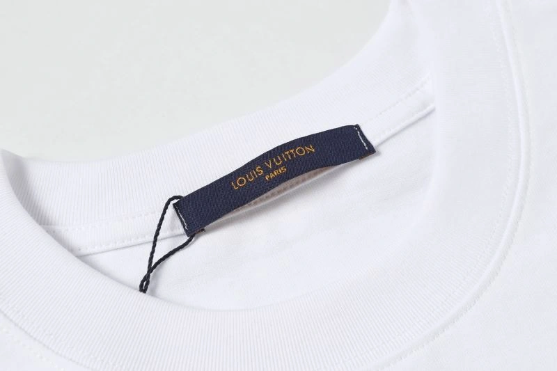 Louis Vuitton T-Shirts HighQuality 132171
