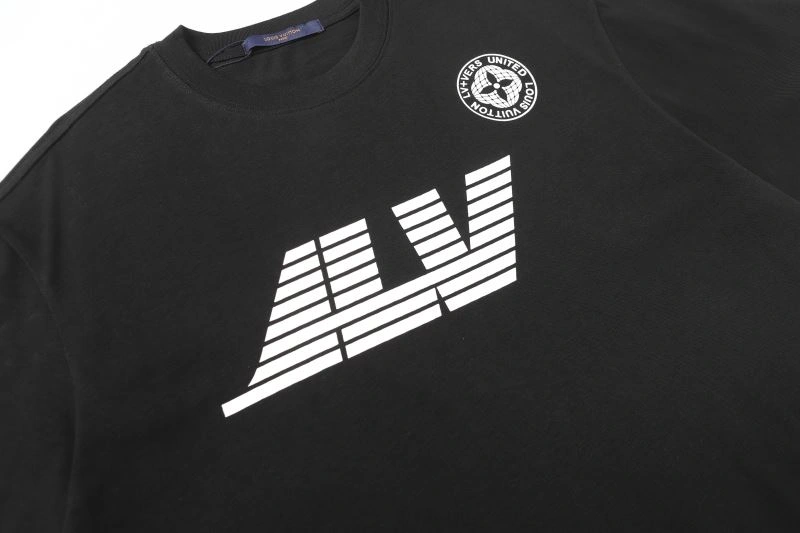 Premium Louis Vuitton T-Shirts 132152
